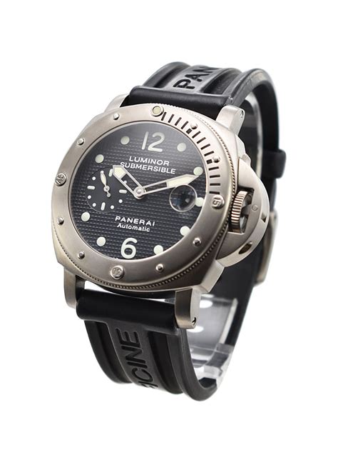 panerai submersible titanium 44mm bracelet|submersible 44mm watch.